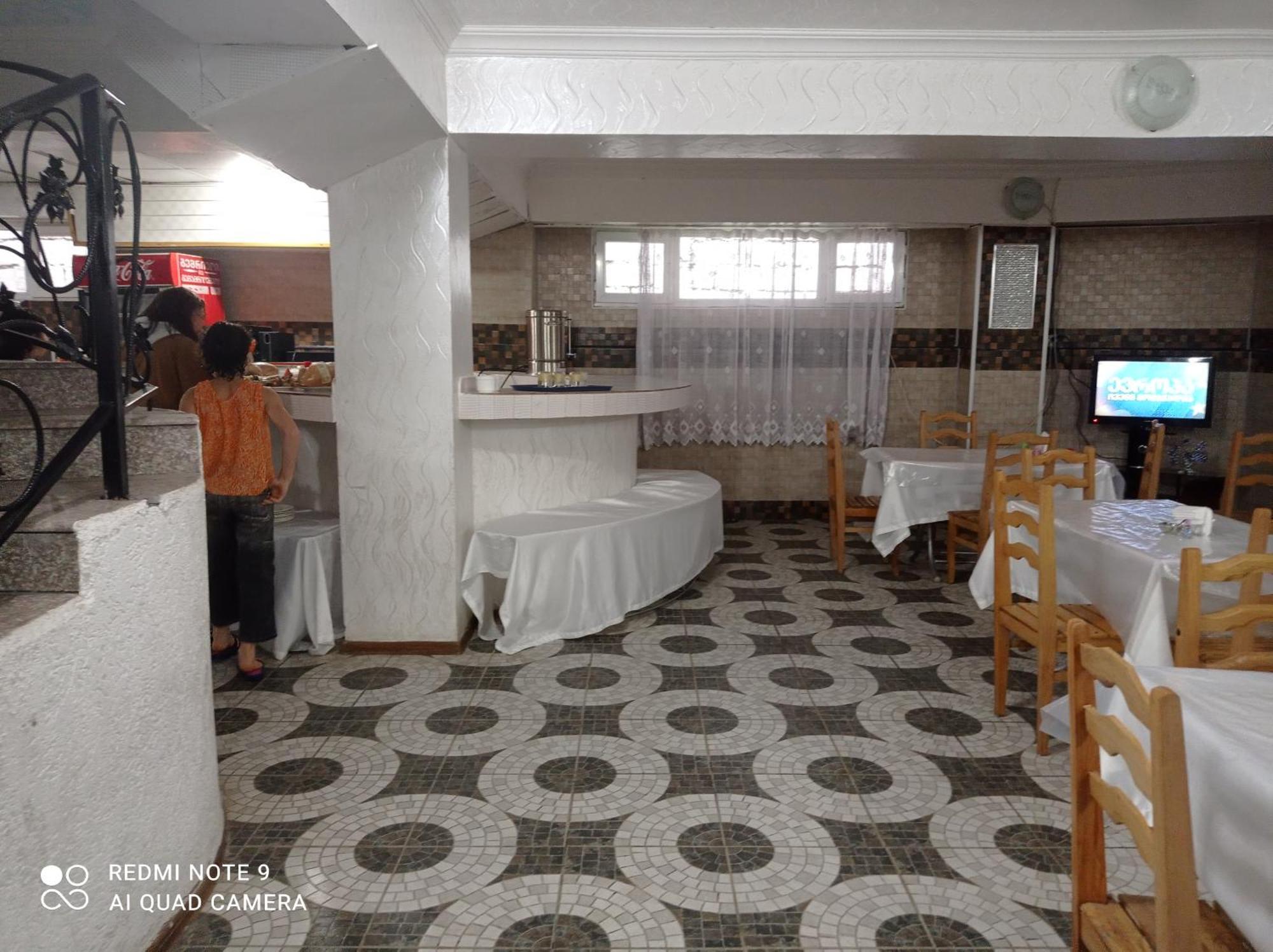Family Hotel Khomaldy Квариати Экстерьер фото