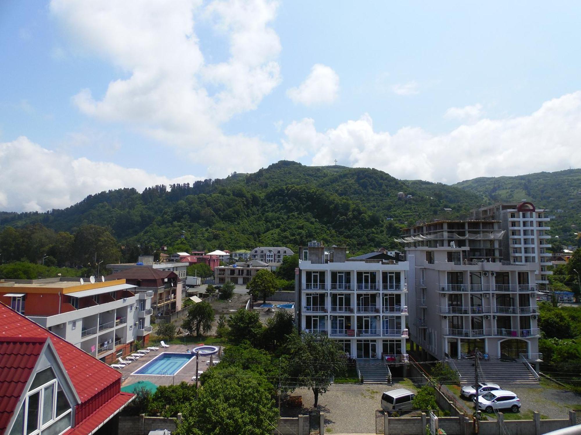 Family Hotel Khomaldy Квариати Экстерьер фото